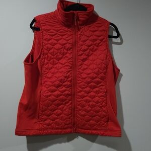 LL BEAN red quilted vest two way zip